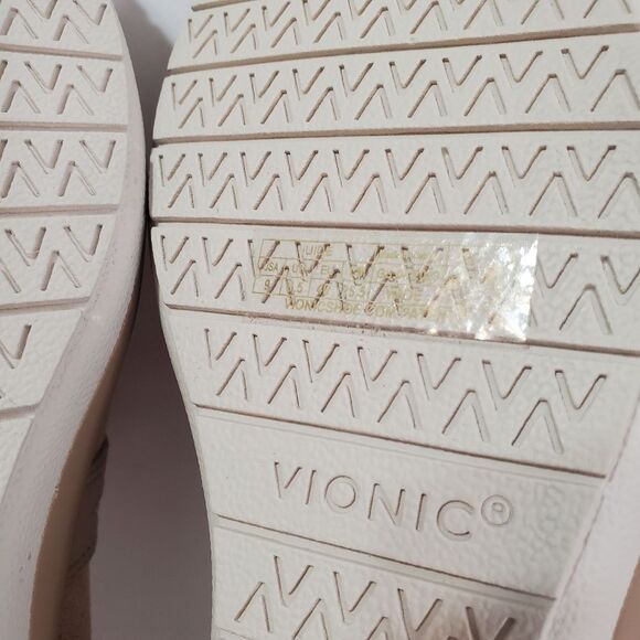 Vionic Womens Suede Neutral Tan Slip-On Mary Janes 9W - Picture 13 of 14